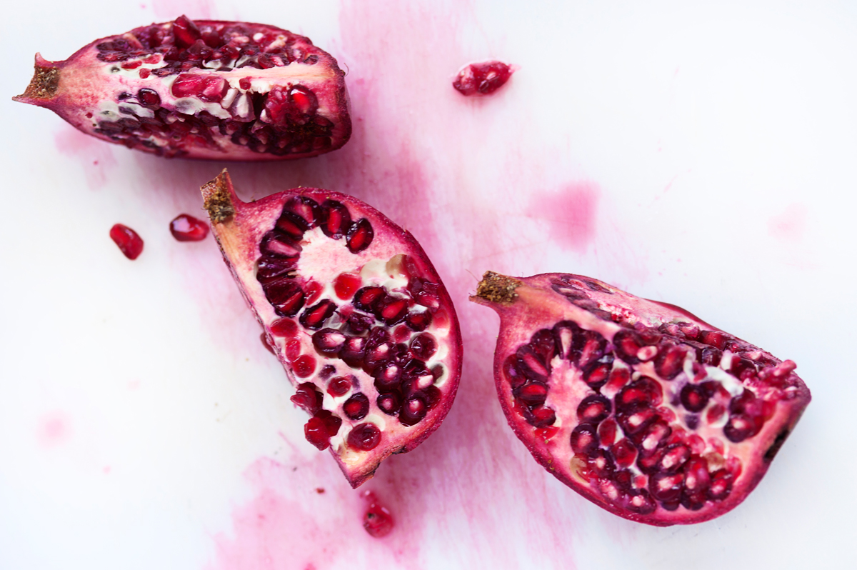 ready to eat juice pomegranates shoot 20