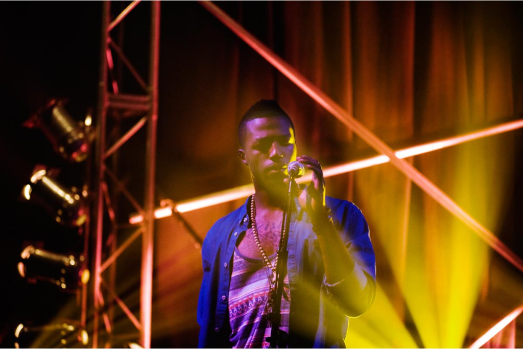 singer on stage documented tell a story 8