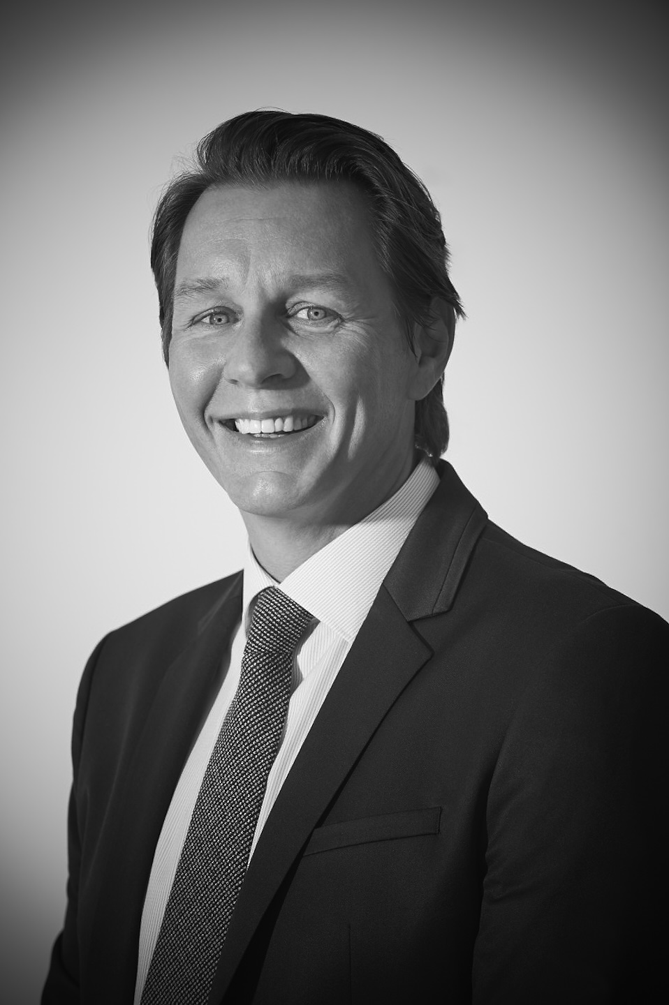 trivett classic dealer principle head shot 12